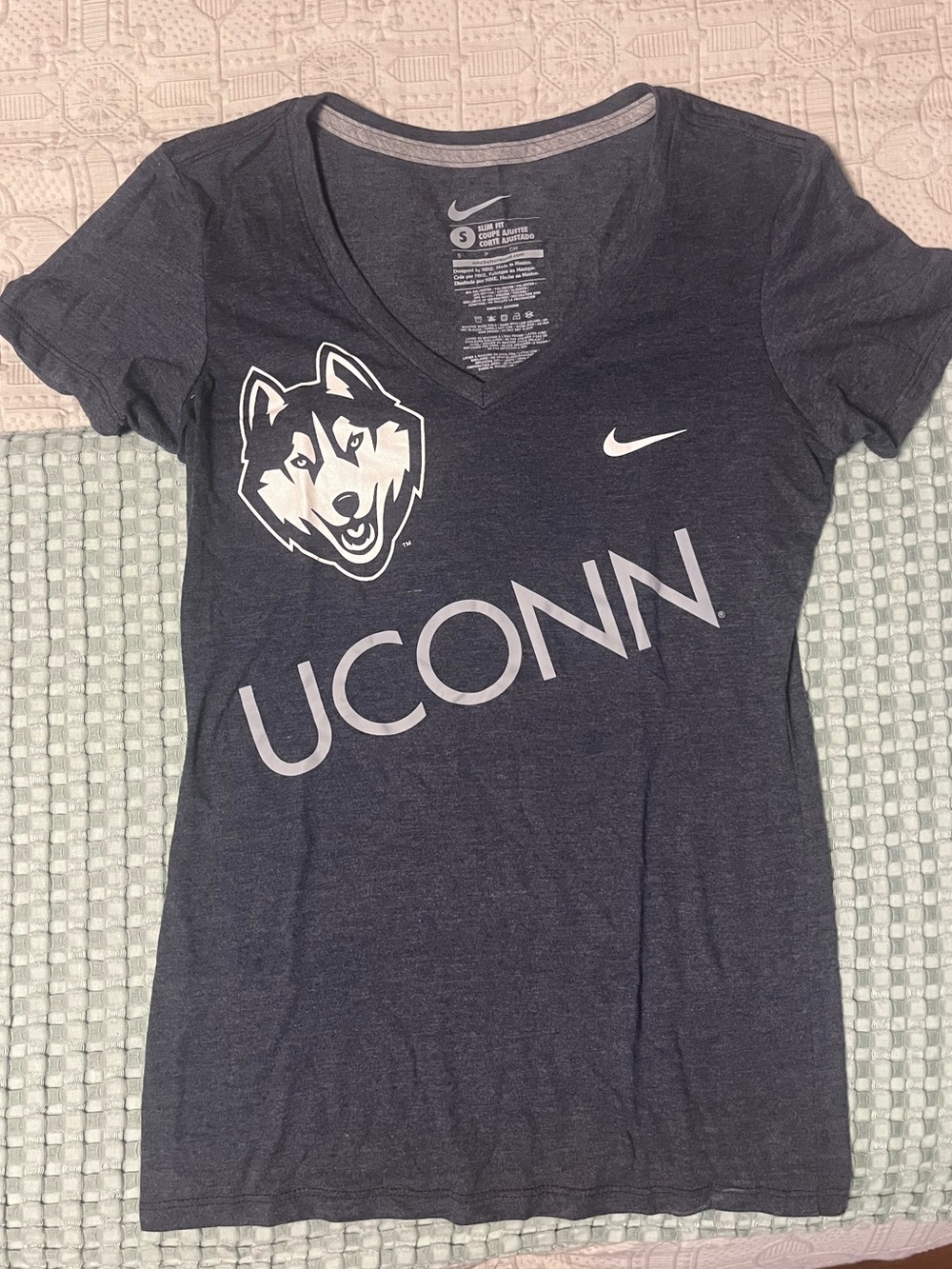 Nike Navy and White V‑Neck Tee with Huskies Logo